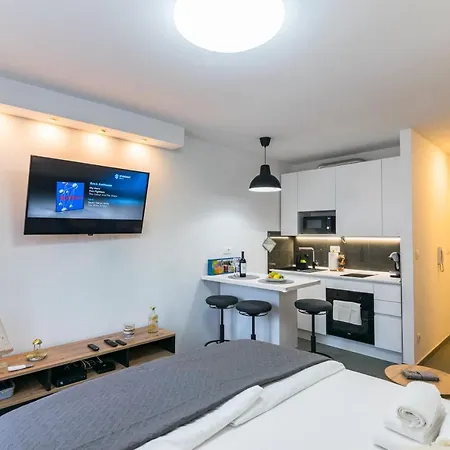 Mot Apartment