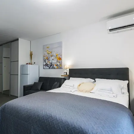 Apartment Mot